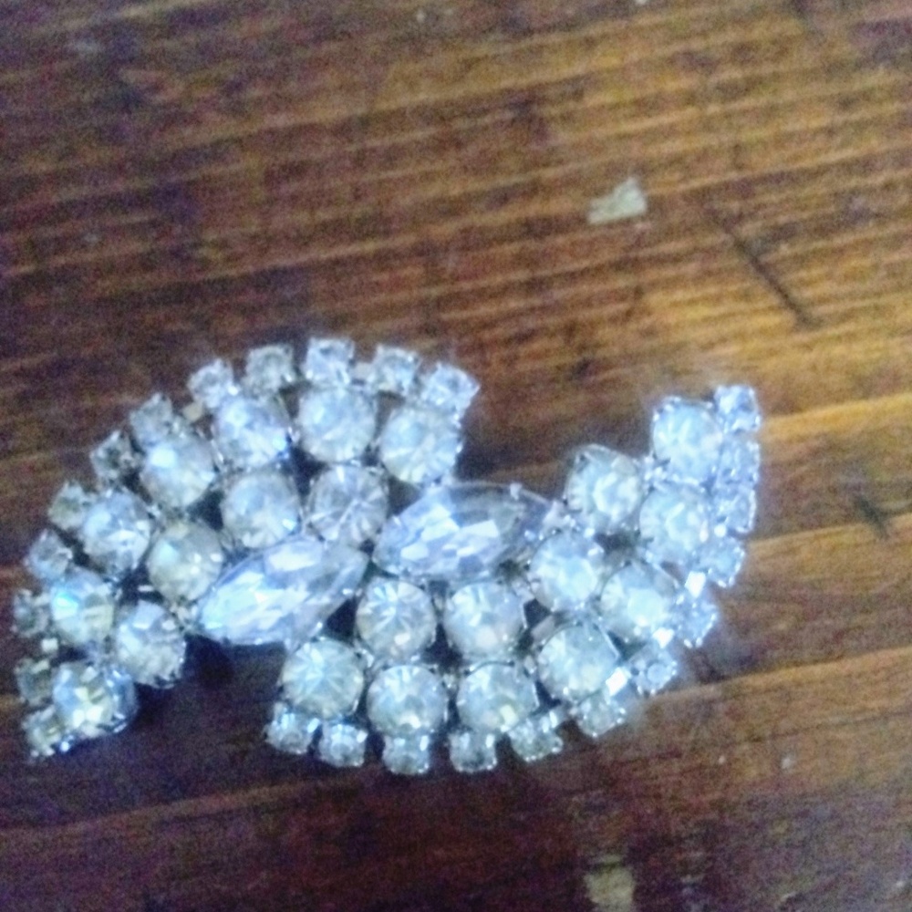 Brooch